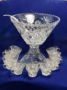 EARLY AMERICAN PRESCUT STAR OF DAVID 18 CUPS PUNCH BOWL SET LADLE ANCHOR HOCKING - Picture 1 of 9
