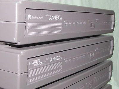 Bay Networks CM1009E32 Micro Annex-xl Terminal Server 16 Port - Image 1 of 3