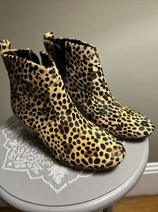 FIND Bootie Women Cheetah Print Calf Hair Lyle 1W4002 Stacked Heel Sz 7.5 - Picture 1 of 13