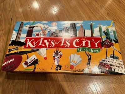 Juego de mesa completo Late for the Sky Kansas City in a Box Foto 1 de 3