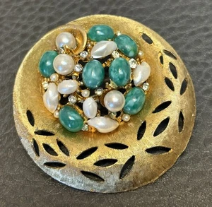 VTG BSK Faux Pearl SPECKLED EGG Cabochon BABY TOOTH Gold Tone Brooch RARE READ - Picture 1 of 11