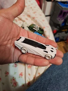 2016 Hot Wheels Marvel Spider-Man Web Die-Cast 1:64 Car Action-Packed Adventure - Picture 1 of 3