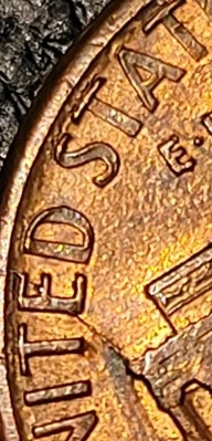 Lincoln Cent 1986 tiene una grieta en el reverso.  Envío gratuito.  Foto 1 de 3
