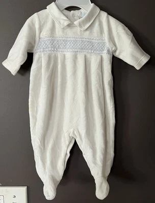 Veludo Kissy Kissy Smocked 1 peça novo na caixa - Imagem 1 de 3