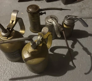 Unusual Lot 5 Antique Vintage Oilers Thumb Pump Handy Oil Cans 3" - 5” Eagle - Picture 1 of 13