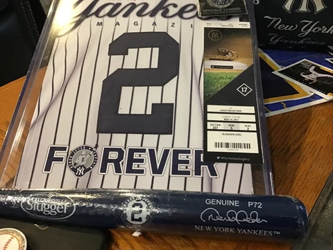 HOF - Derek Jeter # 2 Retirement Bat 18" Jeter day Yankee Stadium New In Wrapper Cover