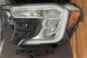2023-2024 GMC Terrain Headlight Left LH Driver OEM LED Headlamp #87848749 - Picture 1 of 14