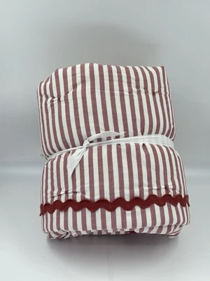 Pottery Barn Kids PROTOTYPE 幼儿被子红色条纹带 RicRak 圣诞节 — 第 1/4 张图片