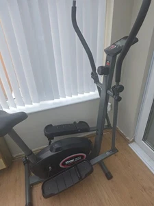 York cross trainer 3100 - Picture 1 of 1