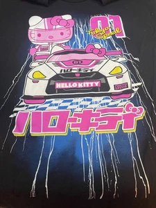 Hello Kitty Tokyo Speed schwarz Grafik T-Shirt XL Sanrio 100% Baumwolle Anime Style - Bild 1 von 2
