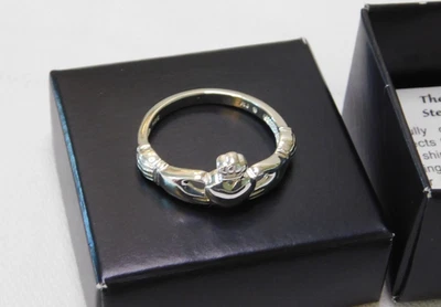 Sterling Silver Irish Celtic Claddagh Ring Size 9 - Image 1 of 4