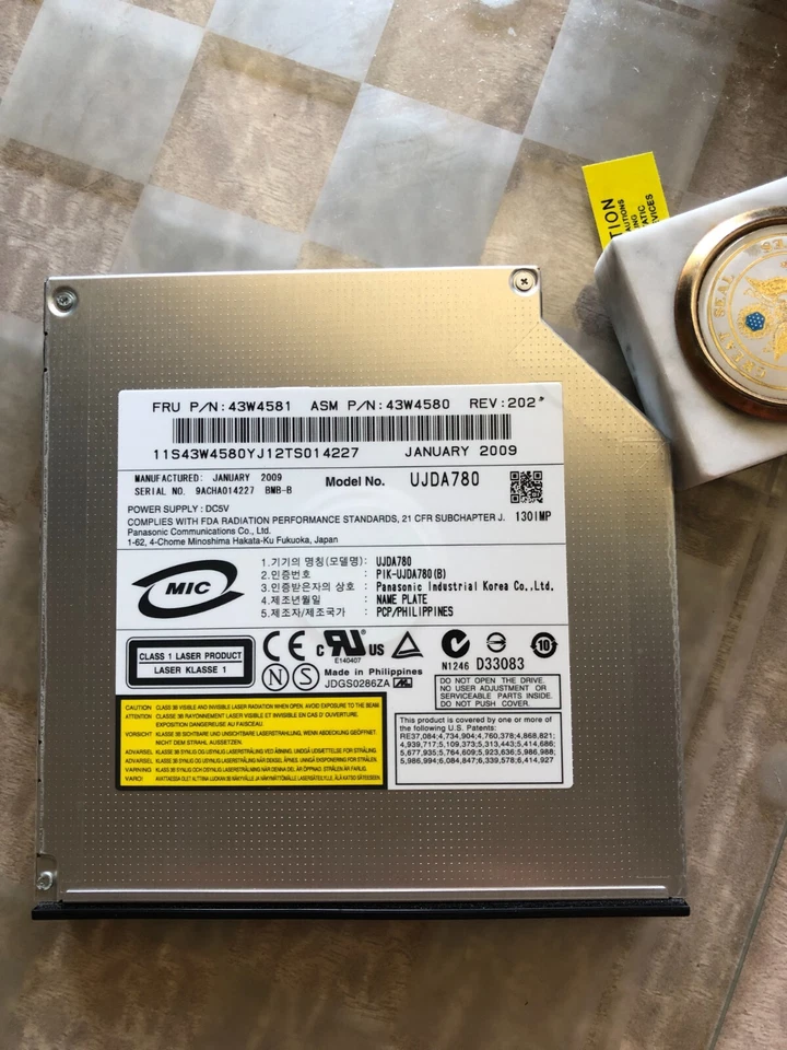 New IBM UJDA780 CDRW/DVD IDE Drive FRU 43W4581 43W4580 - Image 1 of 3