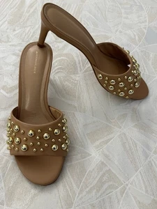 Anthropologie Women’s Bubble Stud Mule Heel Size EU 38 Gold Studs - Picture 1 of 11