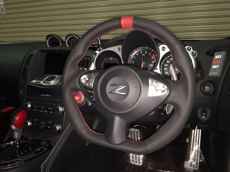 RACING FLAT BOTTOM SHAPE STEERING WHEEL RED STITCHING LEATHER FOR NISSAN 370Z  - Image 1 of 4