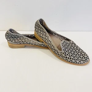 Django & Juliette Flats Size 38 / 7.5 AU Grey Flats Pointed Loafers Cutout - Picture 1 of 12