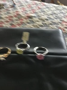 (262) 3rings Assorted Size 9 - Picture 1 of 4