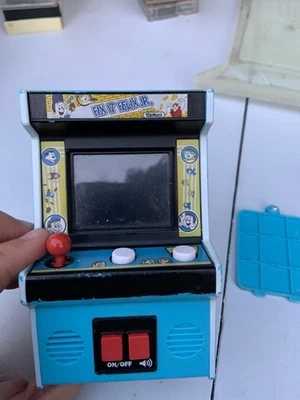 Fix It Felix Jr Mini Arcade Game Disney Wreck it Ralph Electronic Tested Working - Image 1 of 4