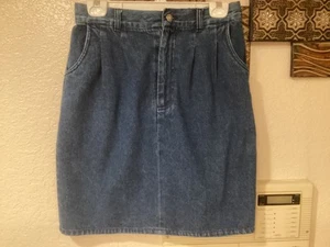 "Falda vaquera azul vintage AVERRCE" con bolsillos cremallera frontal 30"" ancho x 21"" largo" Talla 10 - Imagen 1 de 4