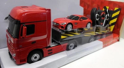Rastar 1/26 Scale Radio Control 74920 Mercedes Benz Actros & R/C Mercedes SLS - Image 1 of 4