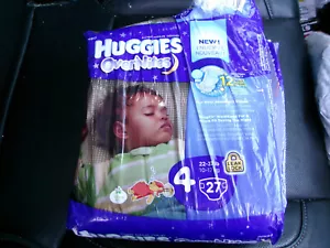 VTG 2010 Huggies Overnites Disney Winnie Pooh Jumbo Pack 27 Baby Diapers Full - Picture 1 of 8