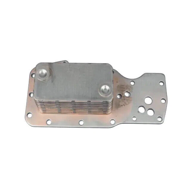 Enfriador de aceite de motor delantero genuino Mopar 2007-2024 Dodge Ram 3500 68015126AA Foto 1 de 4