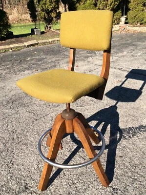 Silla de biblioteca vintage pesada de madera/tela 360 vueltas - riel de pie cromado - muy buena Foto 1 de 4