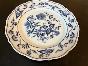 Blue Danube Japan Blue Onion (1) 9" Salad Plate Tote 1 - Picture 1 of 2