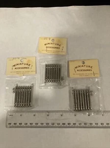 Puppenhaus Miniaturheizkörper 3er Set kleines Silbermetall 1:12 Maßstab Neu aus altem Lagerbestand - Bild 1 von 1