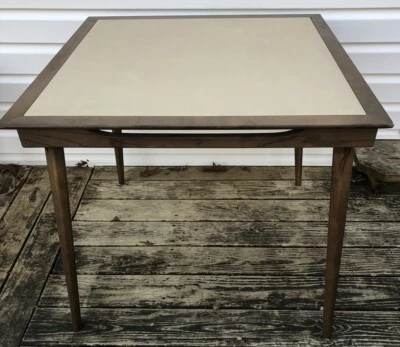 Vintage Stakmore Card Table Mid Century Modern MCM Folding Cream Vinyl Top EUC - Image 1 of 4