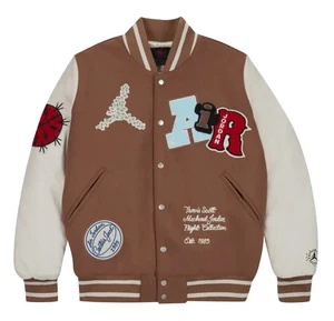 Giacca Air Jordan x Travis Scott Varsity 'Marrone Antico' Nuova con etichette Taglia XL FW22 - Foto 1 di 20