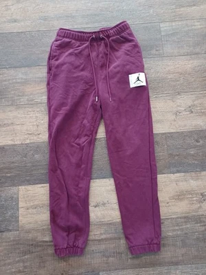Calça de moletom Nike Air Jordan Flight Jogger masculina tamanho grande Ajuste padrão roxo S - Imagem 1 de 4