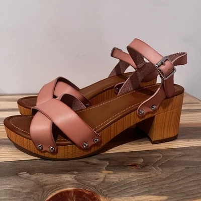 Zapatos MIA para mujer talla 8,5 color rosa rubor tacón bloque sandalias con tiras hebilla tachonada Foto 1 de 4