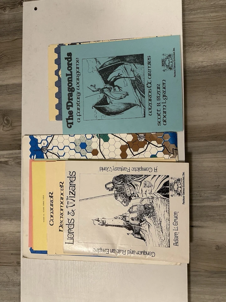 Fantasy Games Unlimited - Lords & Wizards - 1ª Edición Juego de Guerra Zip - Raro Foto 1 de 4