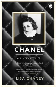 Chanel: An Intimate Life von Lisa Chaney | Buch | Zustand sehr gut - Bild 1 von 2