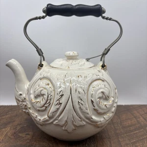 Vintage verzierte Teekanne aus Eisenstein mit Drahtgriff - Bild 1 von 13