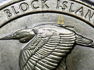 2016 P ATB Block Island Quarter Reverse Error Small Die Chip on Back...A29 - Picture 1 of 3