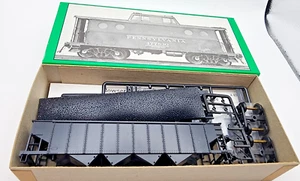 Bowser HO H-21 Four Bay Hopper Car Undecorated Kit # 54050 - Picture 1 of 2