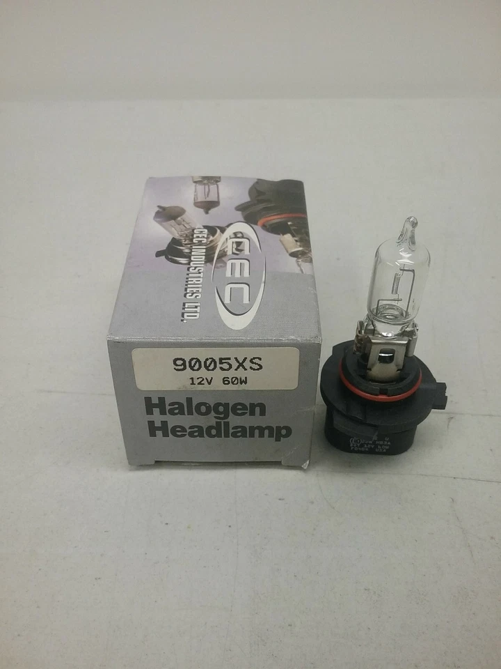 Faro halógeno 9005XS CEC Industries 12V 60W.  Foto 1 de 1