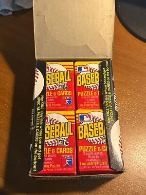 1985 DONRUSS Baseball WAX BOX  34 Sealed Wax Packs Possible Clemens Puckett RC - Image 1 of 4