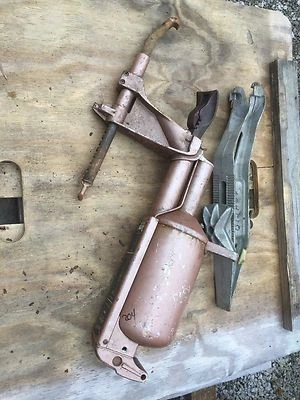 Removedor neumático de neumáticos para camión Marshall modelo A/H 100 Triest Mfg funciona Foto 1 de 4