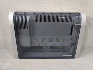 HONEYWELL XL1000C500 EXCEL WEB CONTROLLER- TRIED & TESTED - Picture 1 of 14