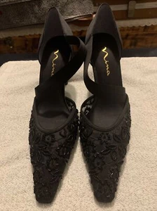 Woman’s Nima Pumps ~ Black ~ 11M ~ New! - Picture 1 of 6