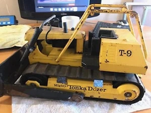 Vintage Mid 70's Mighty Tonka Dozer T-9 No. 3907 - Picture 1 of 8
