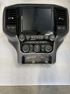 21 22 RAM 8.4”  Display UCONNECT 4 RADIO BLACK Gray & BEZEL A/C Controls - Picture 1 of 10