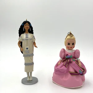 Hallmark Andenken Ornament 2 Stück Indianer Barbie/Cinderella 1995-96 - Bild 1 von 12