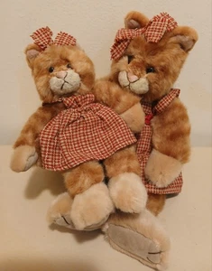 Russ Berrie Par De Peluche Kittra Naranja Rayas Tabby Gatos Grandes y Pequeños Lote De 2 - Imagen 1 de 21