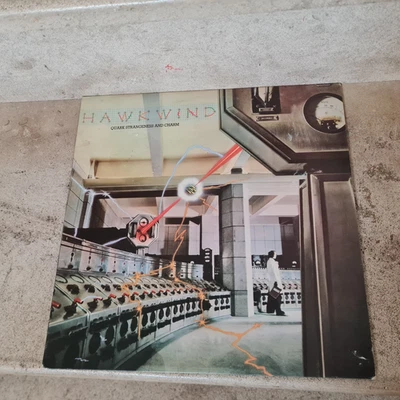 Lp  vinyle 33t / Hawkwind – Quark, Strangeness And Charm (UK-1977) - Photo 1/4