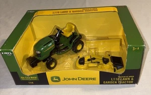 ERTL 1:16 John Deere L110 Lawn & Garden Tractor Die Cast Model - Picture 1 of 8
