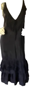 Abito smanicato nero seta raso 1920 flapper con frange quattro/ruffles all'orlo - Foto 1 di 10