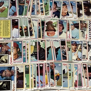1978 Topps Baseball Cards U-Pick #351-550 Free Shipping on 3+ items - Picture 1 of 5
